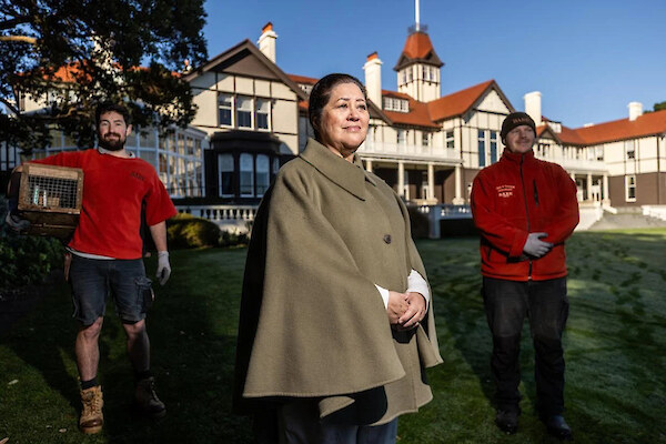 Dame Cindy Kiro (centre) and the Bark Ltd team of Jo Conlon and Johnny Fraser. Photo courtesy The Post/David Unwin